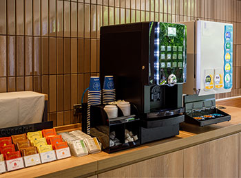 ラウンジ